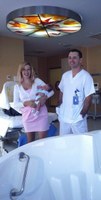 El Hospital de Poniente atiende el primer parto en el agua de la provincia de Almería 